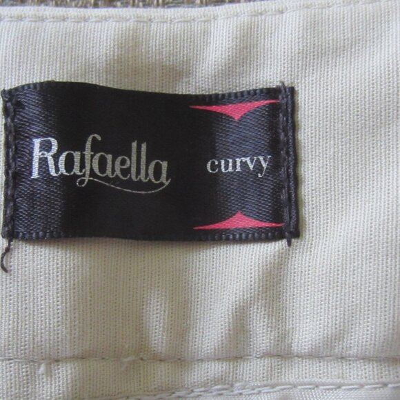 NWT RAFAELLA Classic Curvy Women's Capri Pants Size 8 Khaki --- - Picture 9 of 11